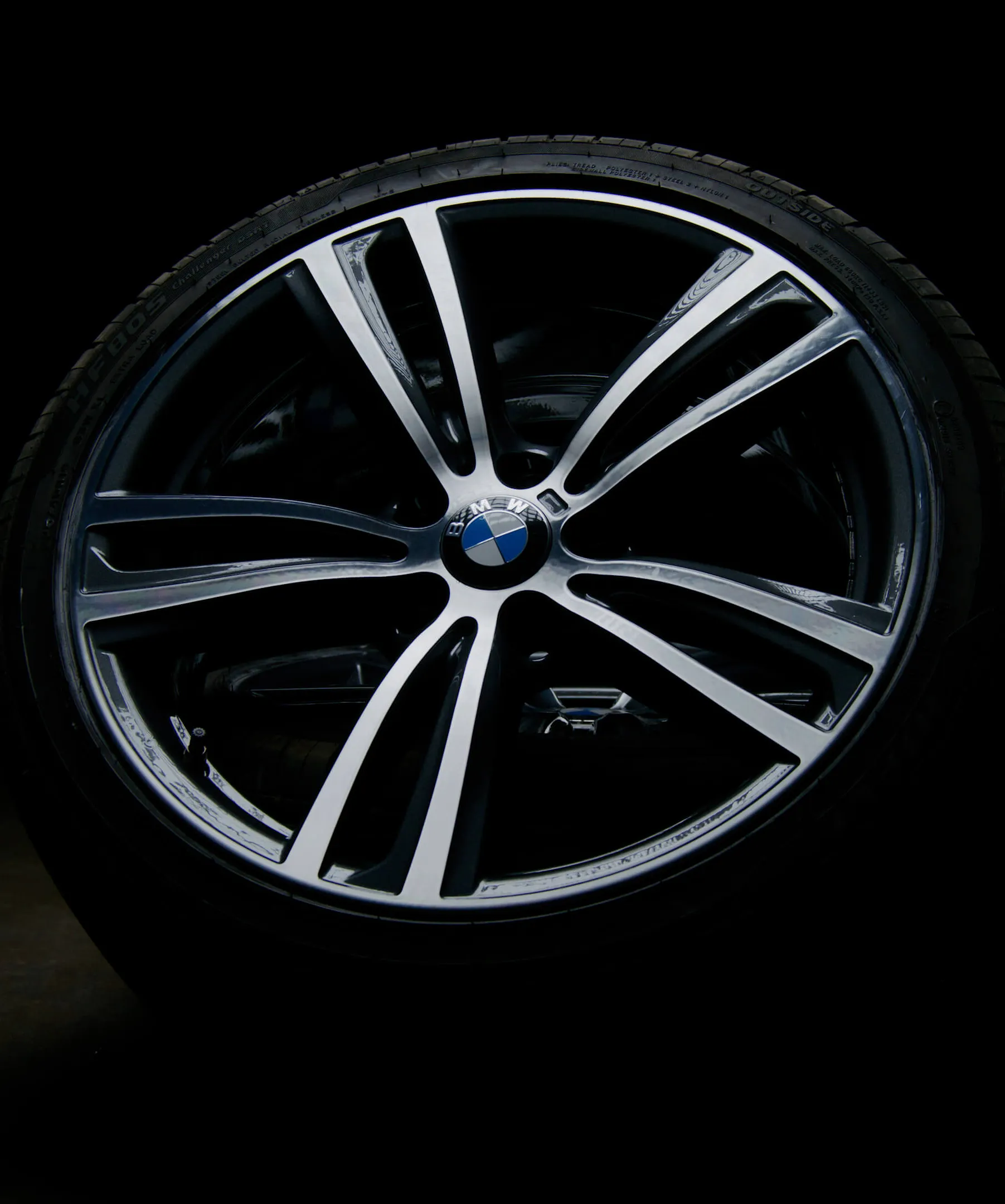 Professionally refurbished alloy wheels by Rolling Rims