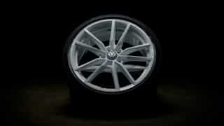 Refurnished Volkswagen alloy wheel in white